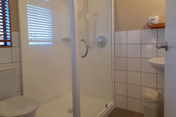 1 Bedroom Motel Unit - bathroom