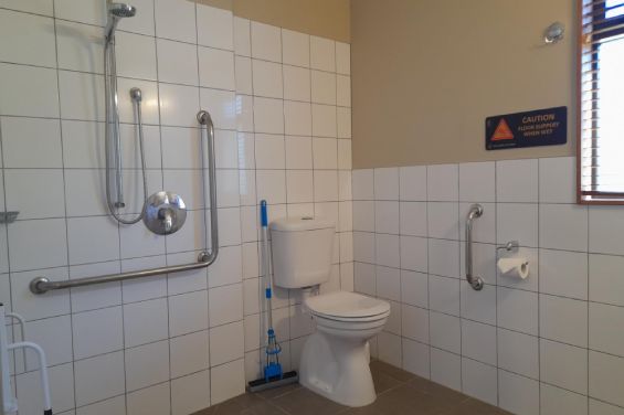 Accessibility Motel Unit - bathroom